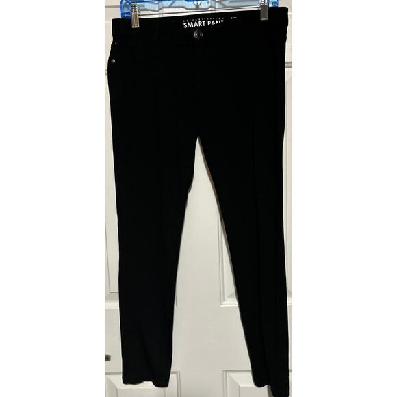 Celebrity Pink Women's Low Rise Skinny Stretch Smart Pant Back‎ Pockets Size 9 - Picture 1 of 4